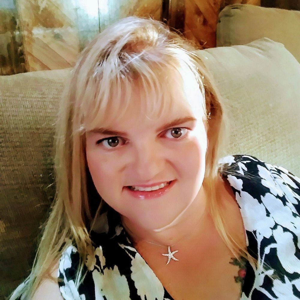 Meet your Posher, Joanna